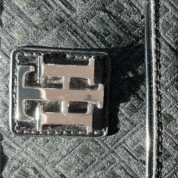 Elegant Black Tote Bag - Picture 6 of 7